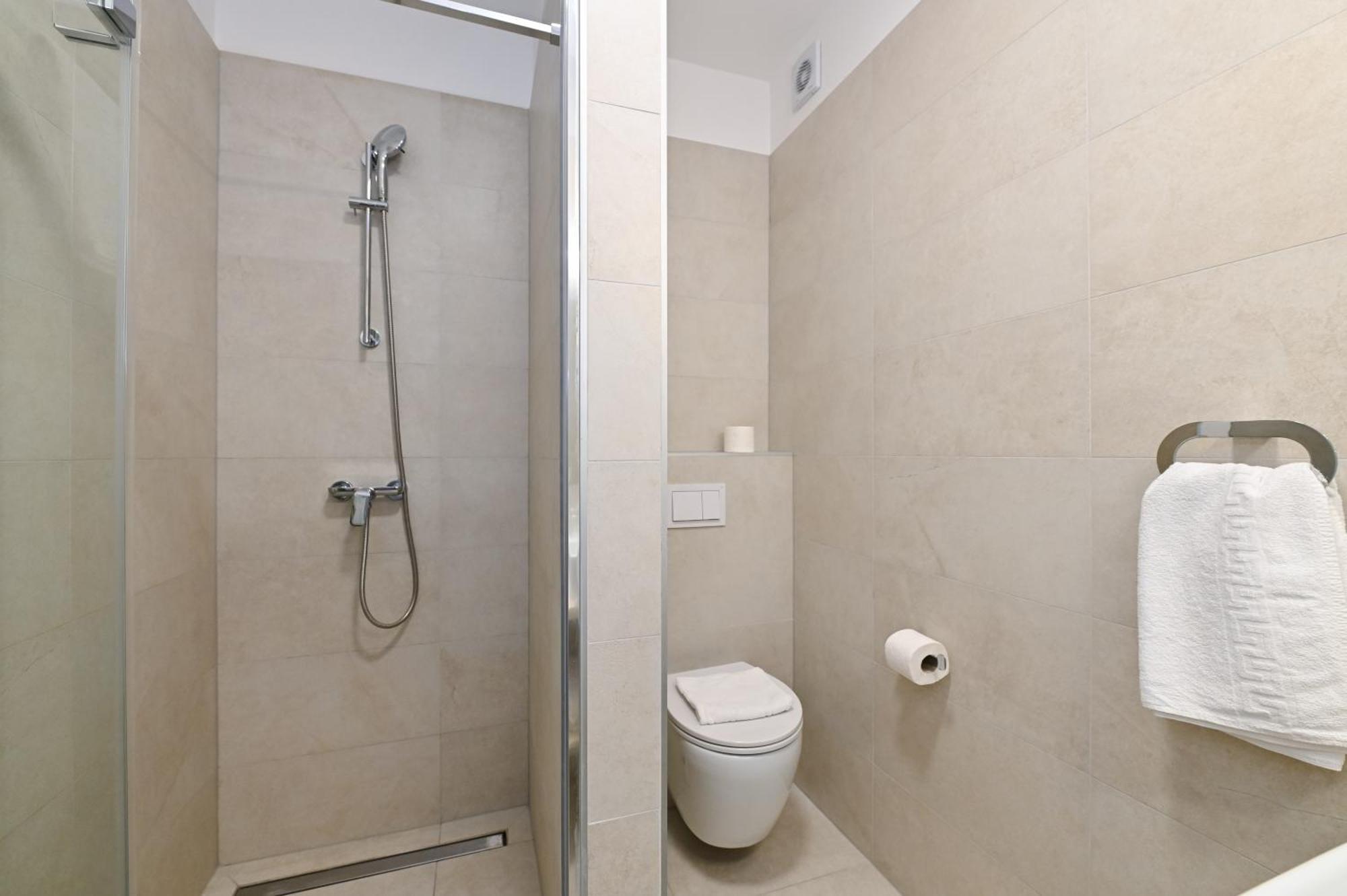 Villa Cala, Hotel Rooms&Apartments โนวาลยา ภายนอก รูปภาพ